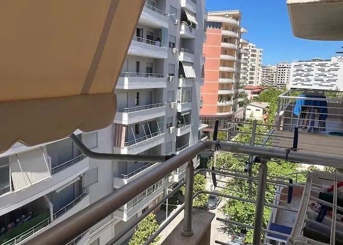 Apartament Elida Wlora